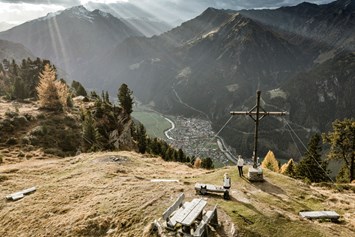Urlaub & Essen: Blick auf Pfunds - Ferienregion Tiroler Oberland